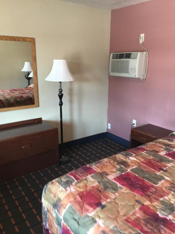 Best Value Inn Motel Sandusky Marianna Exterior foto