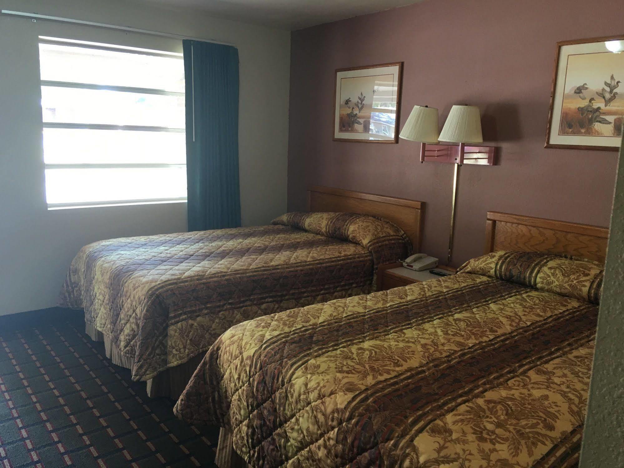 Best Value Inn Motel Sandusky Marianna Exterior foto